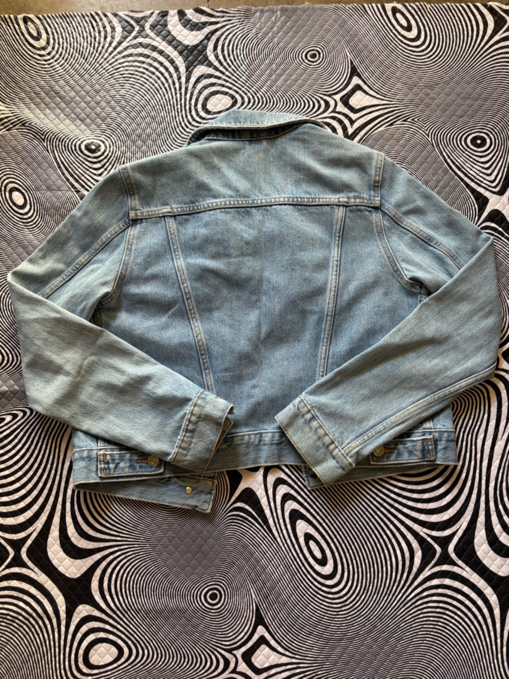 Topshop Light Blue Denim Jacket - Classic Trucker Style - Picture 2 of 3